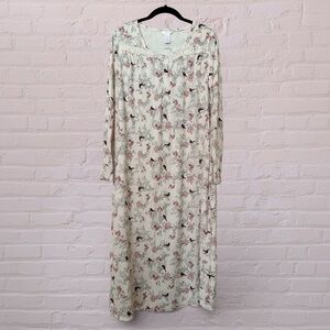 Adonna Flannel Cream Nightgown with Cardinal Print